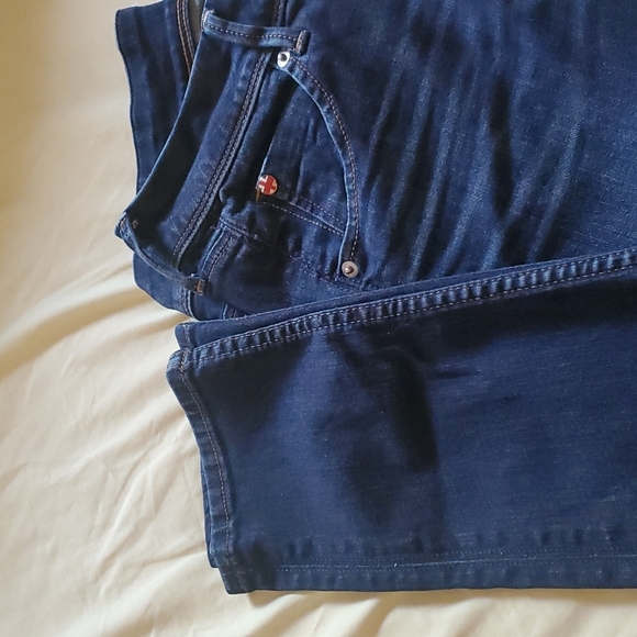 Jeans - Picture 5 of 6